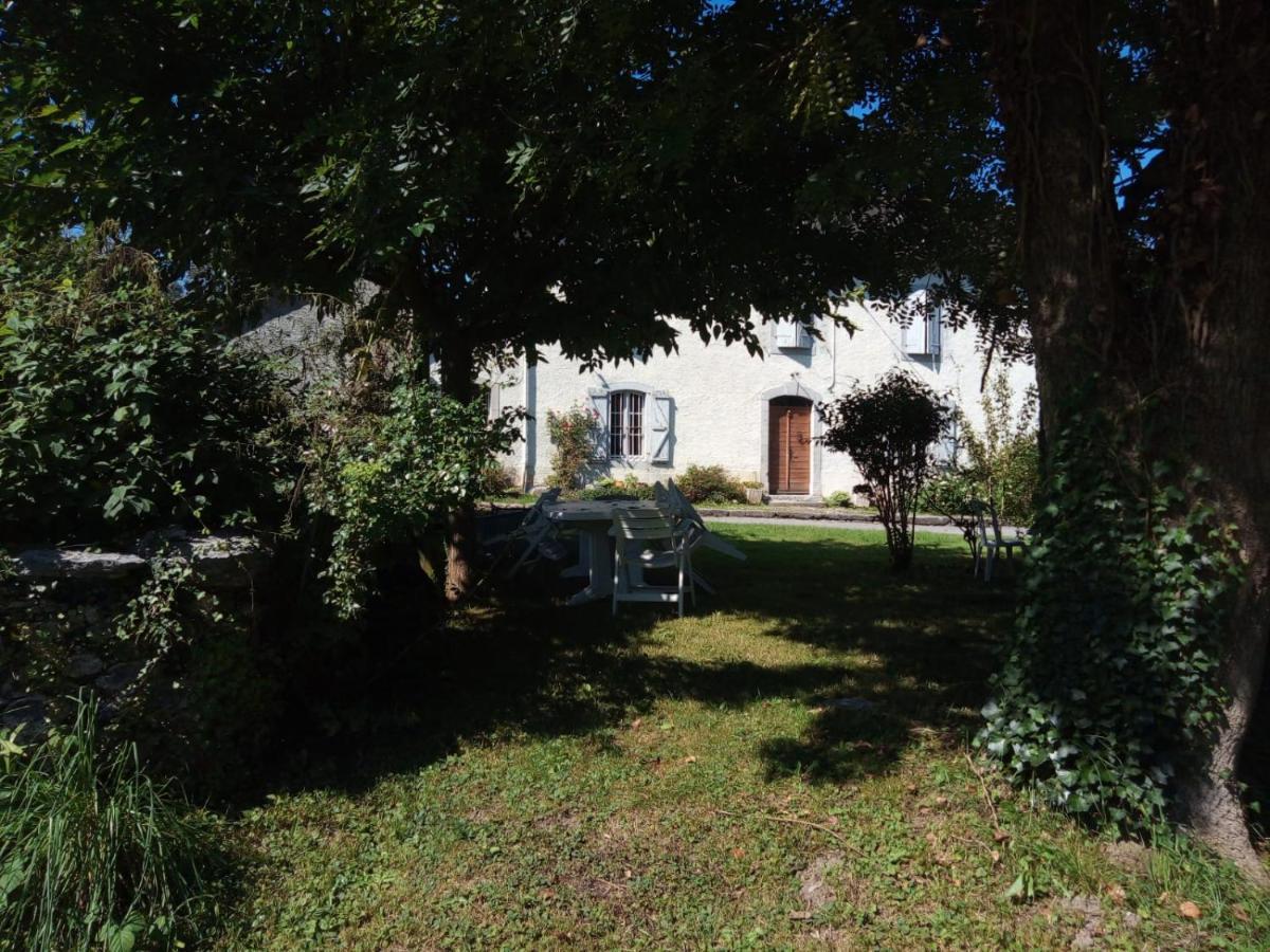 Gite Maison Chourrist Capbis Exterior photo